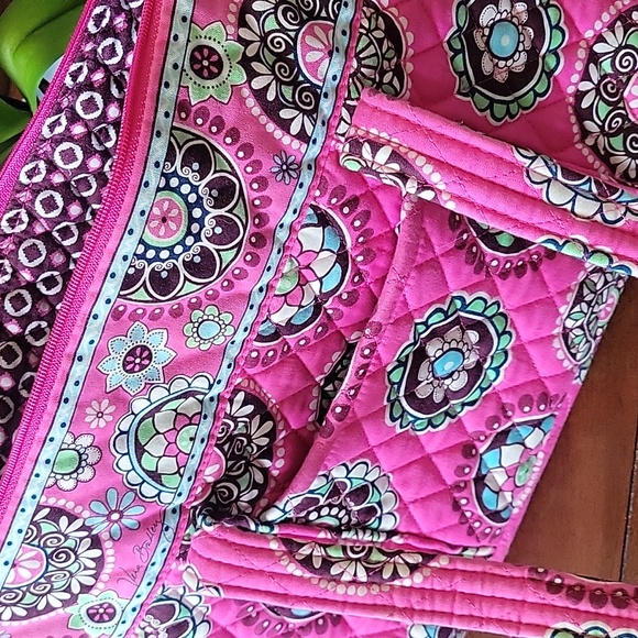VERA BRADLEY ๐ BAG - Picture 5 of 12
